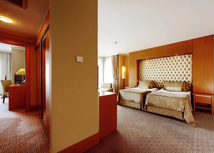 Kemer Resort 5*