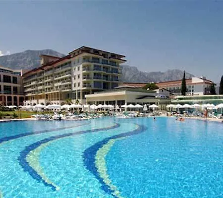 Kemer Resort Otel 5*