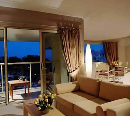 Ξενοδοχείο Kemer Resort Κεμέρ